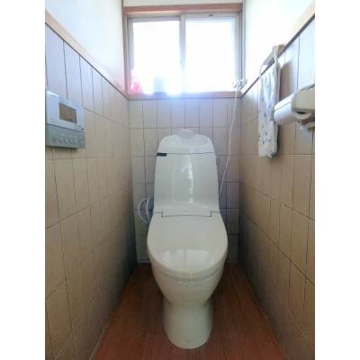 温水洗浄便座のトイレです♪