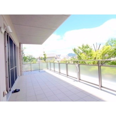 開放的なルーフテラスで贅沢なひとときを♪
