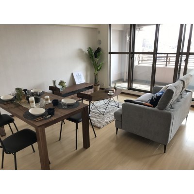 イイ感じに家具設置しました♪