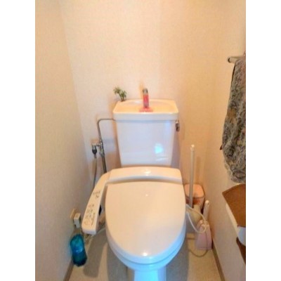 快適なウォシュレット付きトイレ!