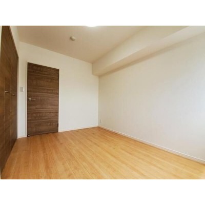 4.8帖の洋室は子供部屋にピッタリ!