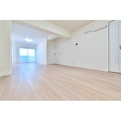 嬉しいLED照明器具付き!