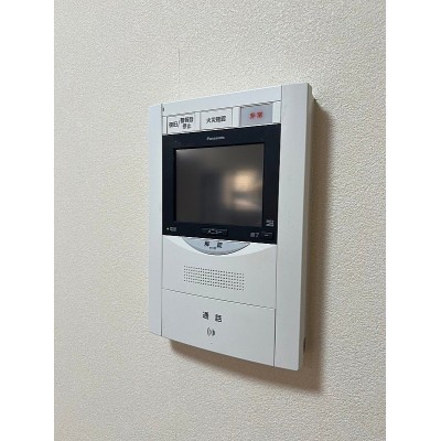 映像で確認できるTVモニター付きインターホン!