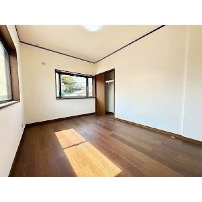 2面採光の明るいお部屋♪