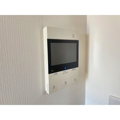 訪問者の顔が見えて安心◎TVモニター付きインターホン完備☆*