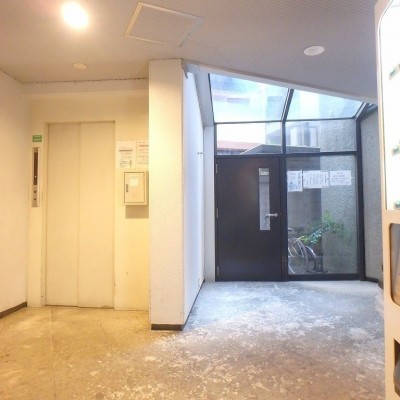 EVホール