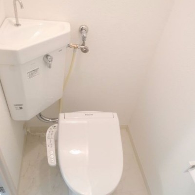温水洗浄便座新品交換済み