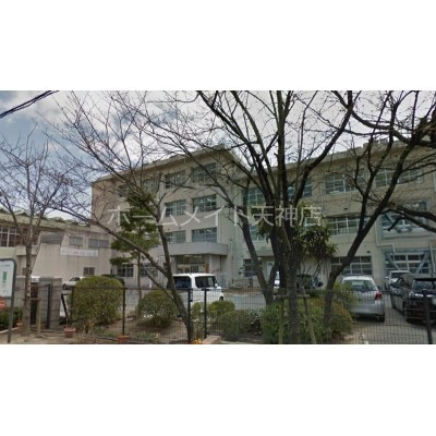 マルショク吉塚駅東店