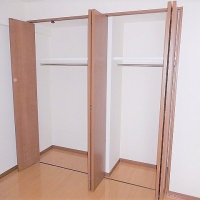 もちろんクローゼット完備!