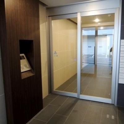 オートロック完備で安心ですね♪