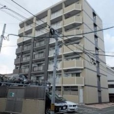 外観はタイル張り♪