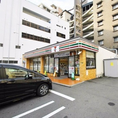 セブンイレブン福岡薬院4丁目店 徒歩3分