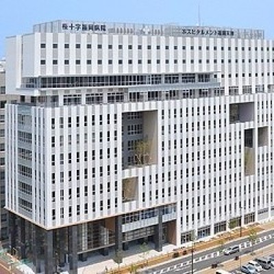 医療法人福岡桜十字桜十字福岡病院 徒歩3分