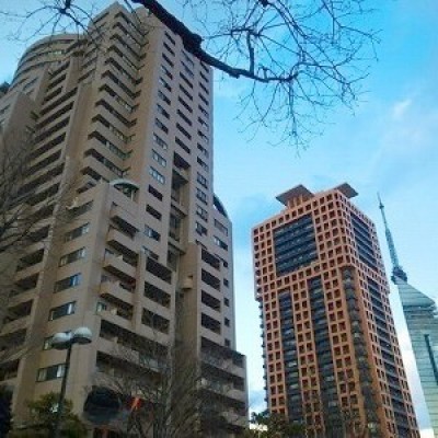 高級感漂う25階建ての高層マンションです。