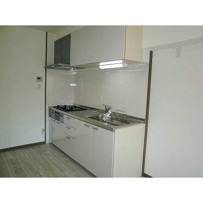 キッチン新品交換。3口ガスコンロです。