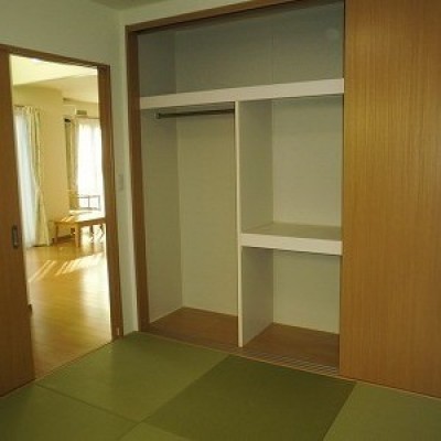 琉球畳の和室です。