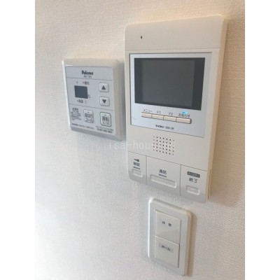 モニター付きインターホンと追い炊き機能