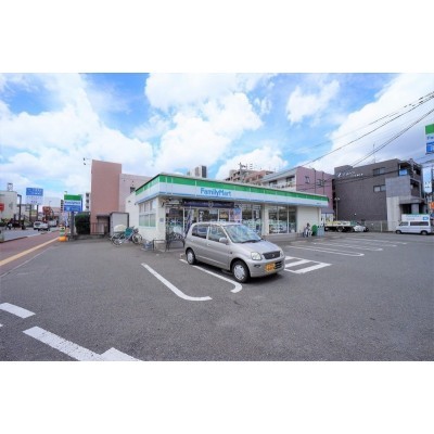 ファミリーマート