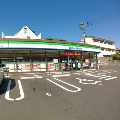 ファミリーマート
