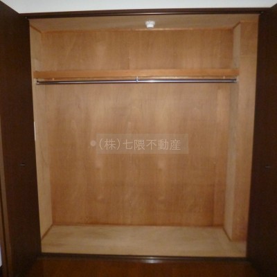 大きなクローゼット