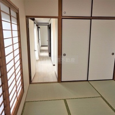 和室から直接廊下に出入りできます
