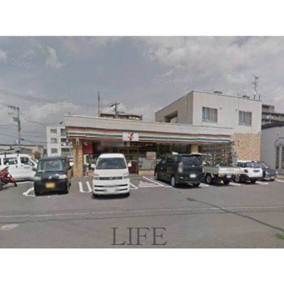 セブンイレブン札幌北郷3条8丁目店