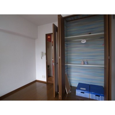 写真は別部屋のものです