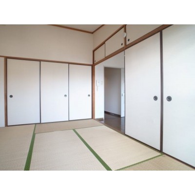 写真は別号室のものです