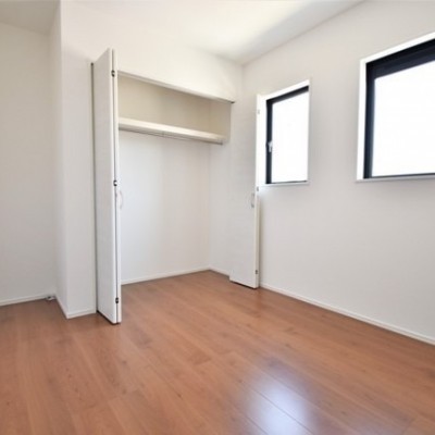 各お部屋は一人一人の自由に使える空間