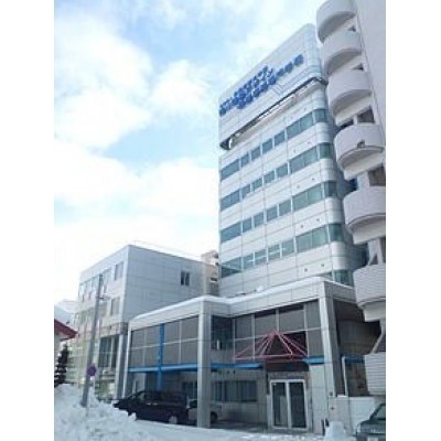 青山建築デザイン・医療事務専門学校まで550m