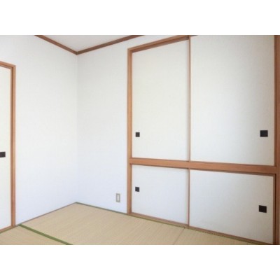 和室ならではの温かな和の空間で寛ぎの時間を過ごせます
