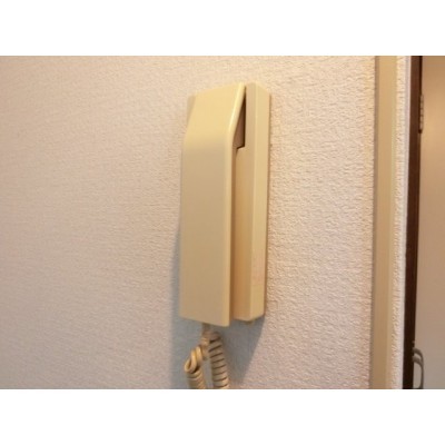 インターホンです