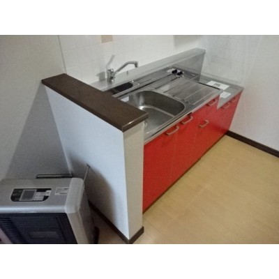 コンパクトなキッチンで掃除もラクラク