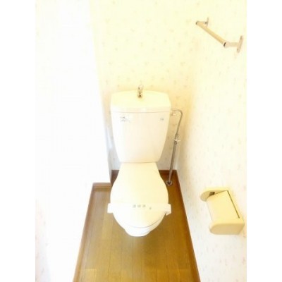 シンプルで使いやすいトイレです