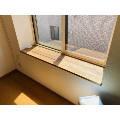 出窓です