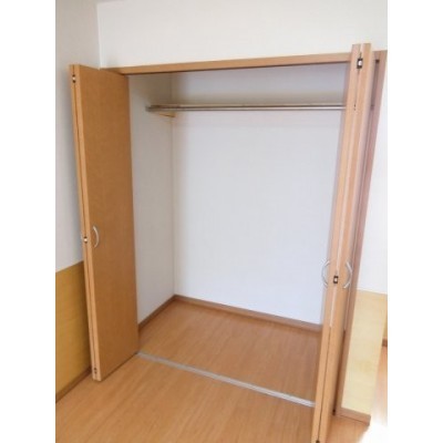 洋室の収納です