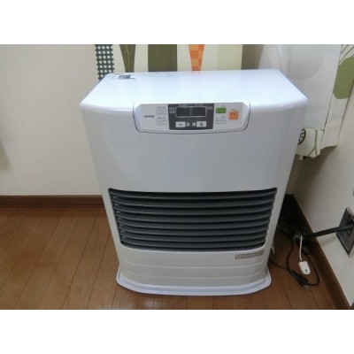 灯油ストーブです