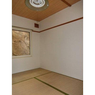 明るい和室です