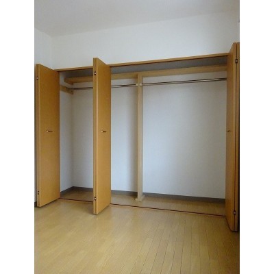 こまごまとしたものを収納できそうですね