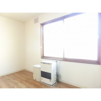 シンプルなお部屋です