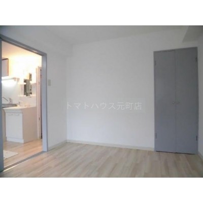 きれいな洋室です