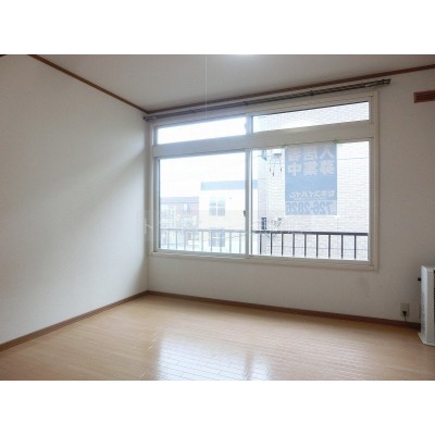 きれいな洋室です