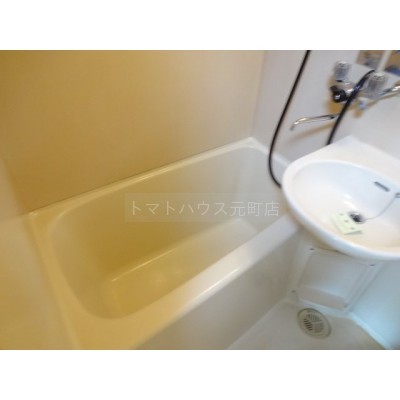 お風呂とトイレが一緒です