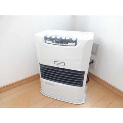 暖かい灯油暖房です