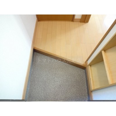 シンプルで使いやすい玄関です