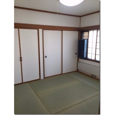 和室も収納たっぷりですね♪