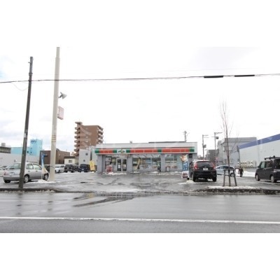 サンクス宮の森中央店
