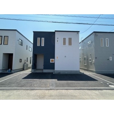 townhouse この地域の土地参考価格
北海道札幌市東区東苗穂六条1-584-18