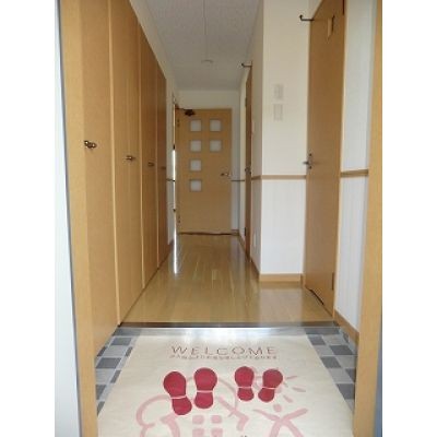 廊下には収納がなんと4つあります!!