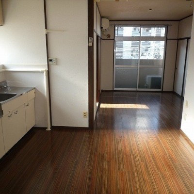 302号室内